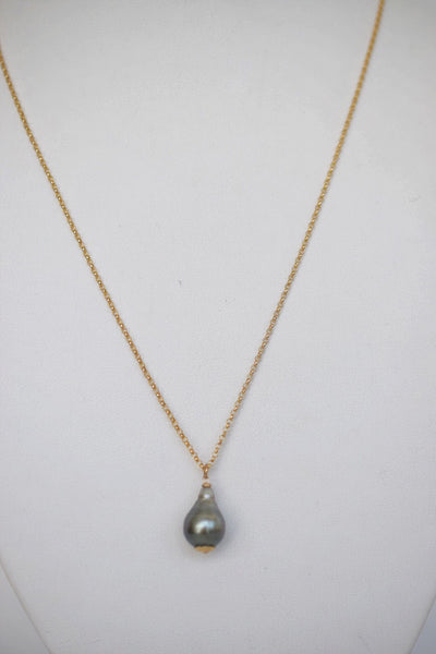 Tahitian Pearl ~ Simple 14k GF Chain Necklace - MILK VELVET PEARLS